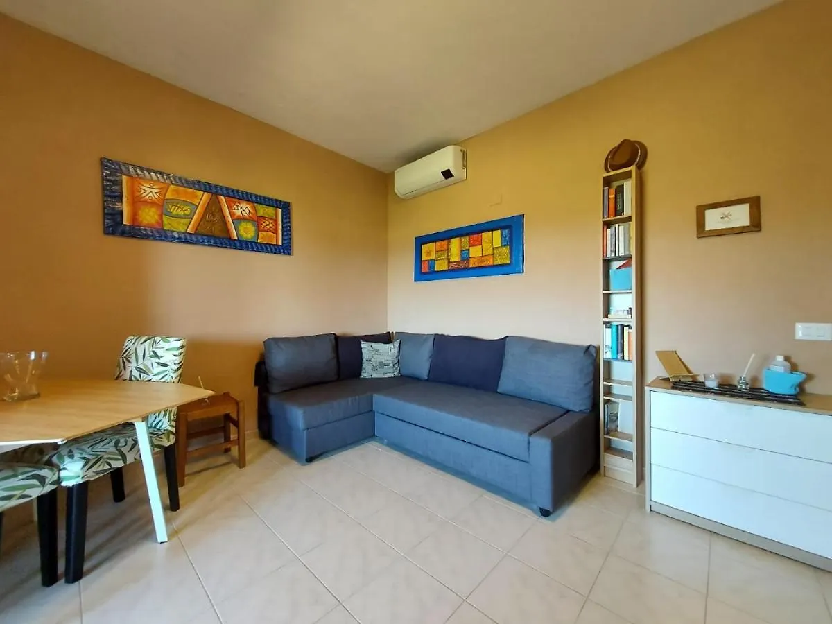 Lu Canaleddu Agrustos Vakantiehuis